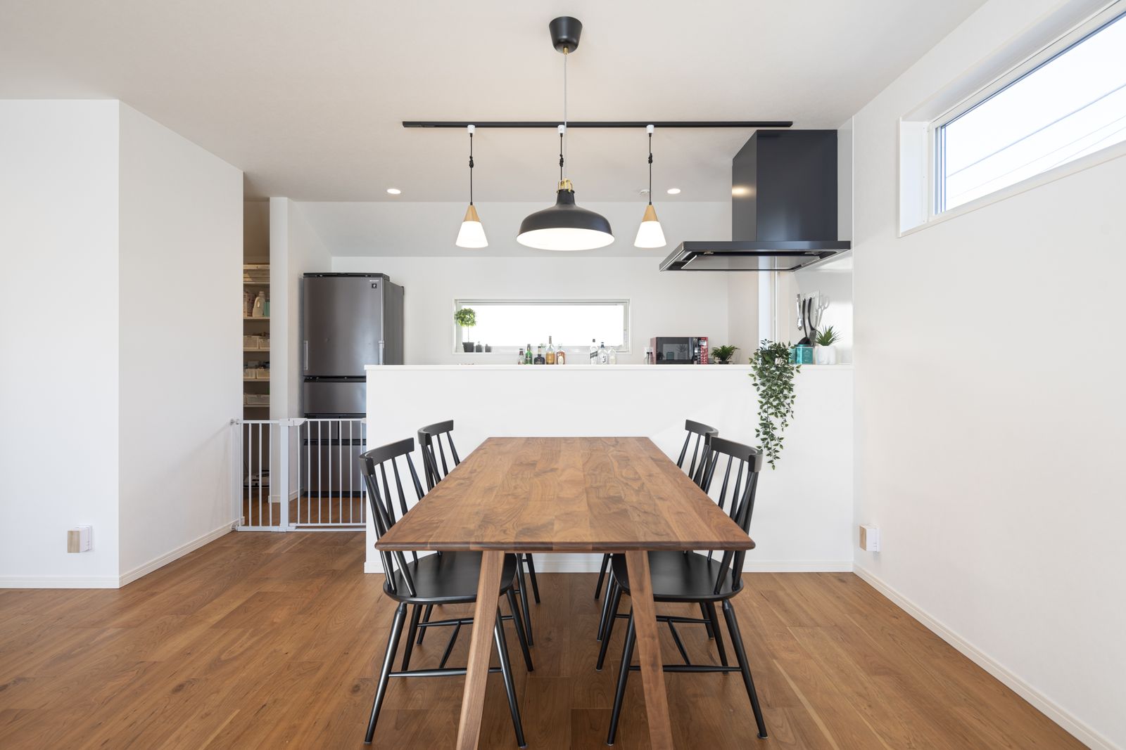 建築事例.3　キッチンをすっきり見せる工夫