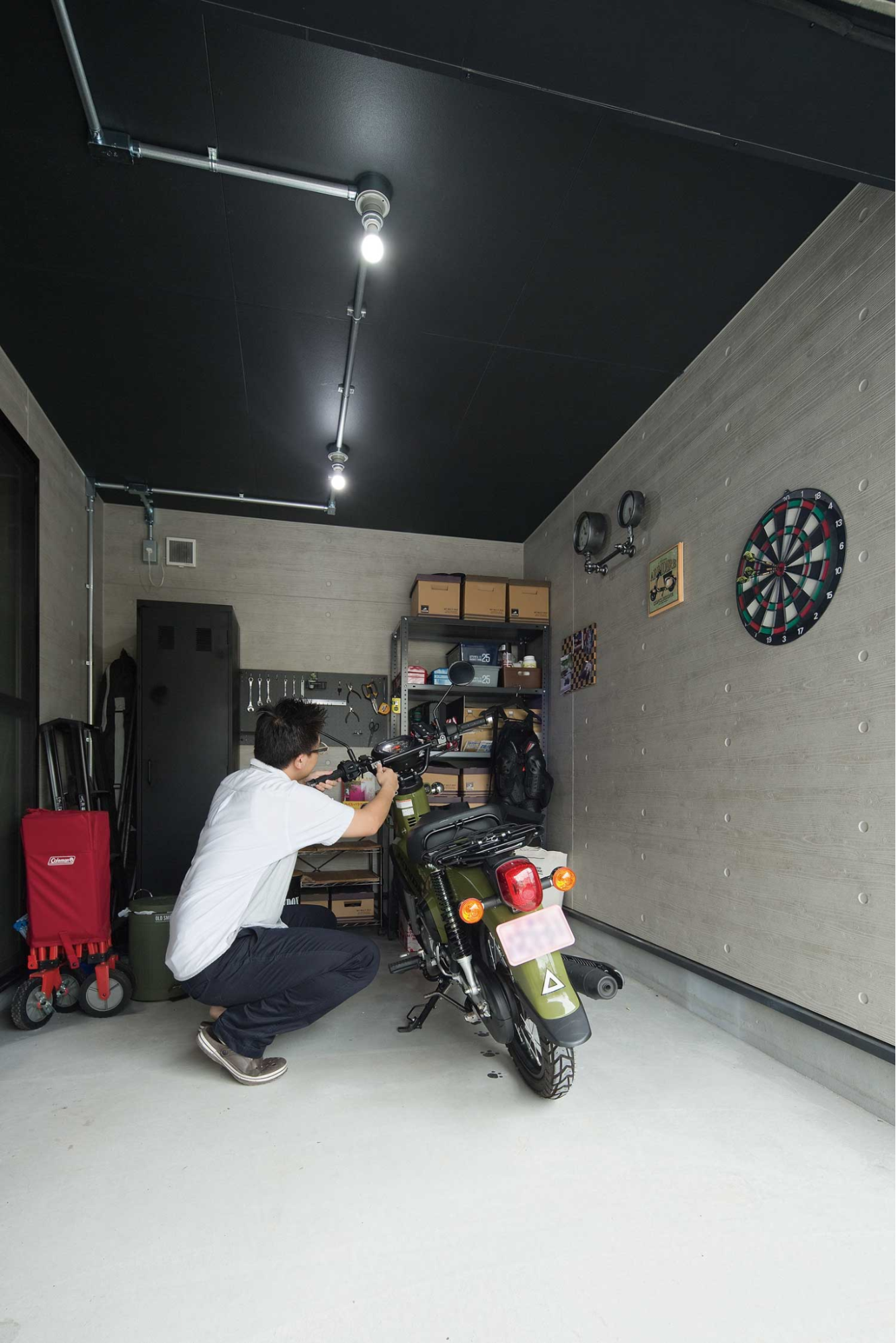 建築事例.1　大人の隠れ家のようなこだわりのガレージ